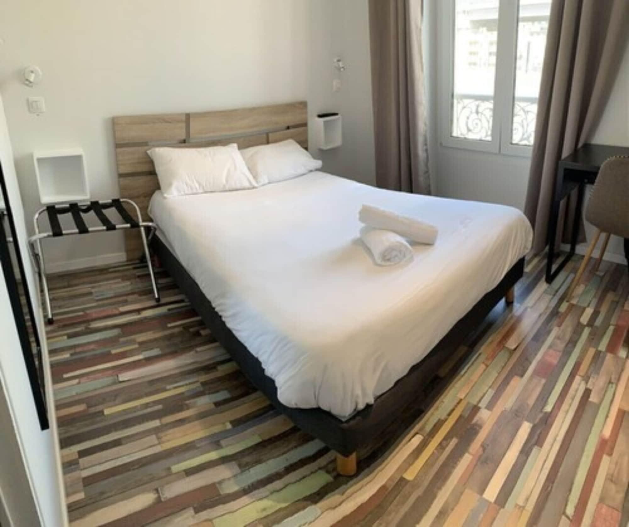 De Berne Hotel 2*